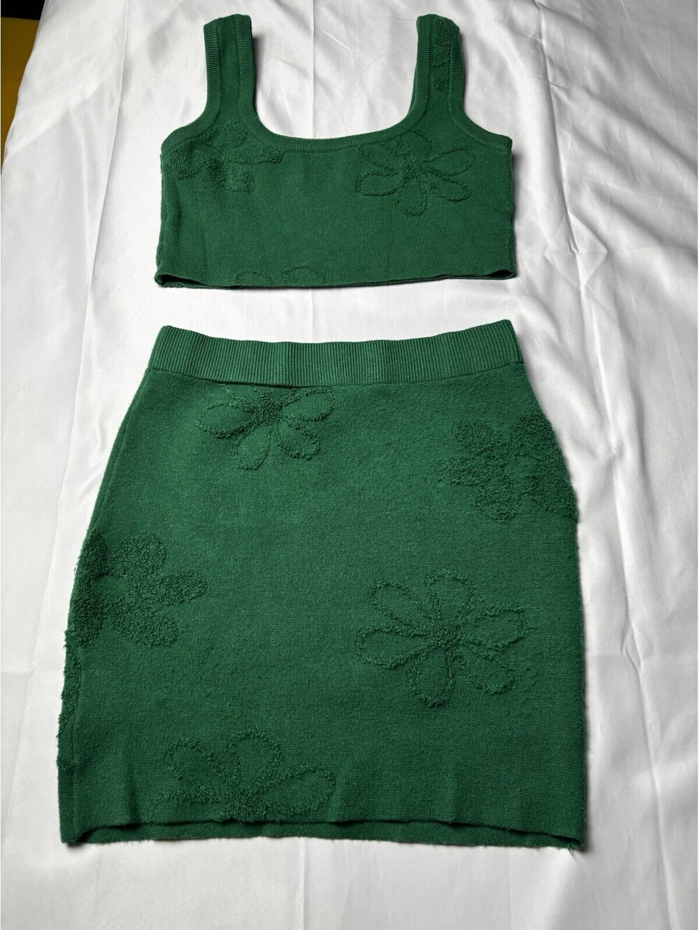 Bailey Rose Green Floral Knit Crop Top and Skirt Set Medium